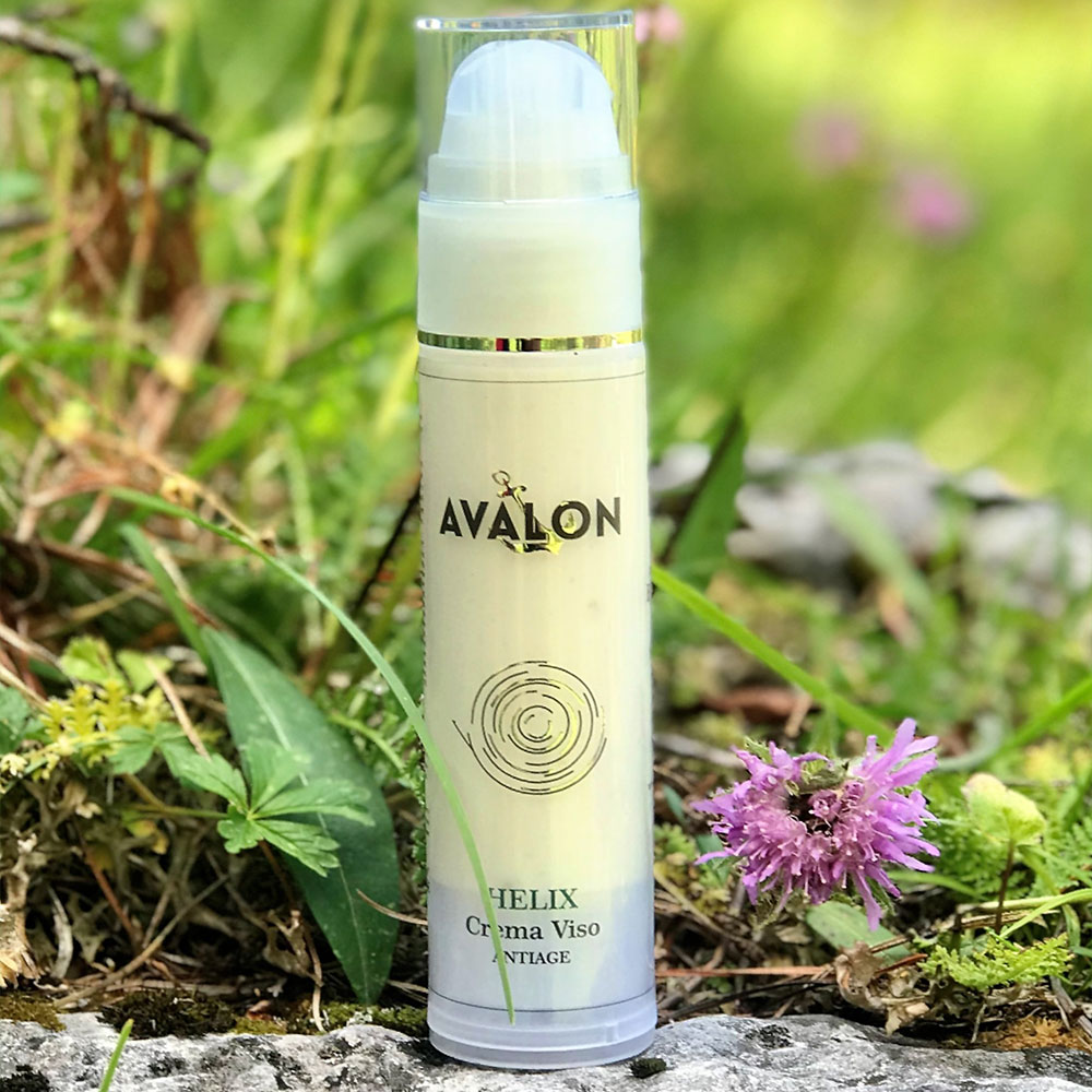 “Nutri il derma del viso e donagli...